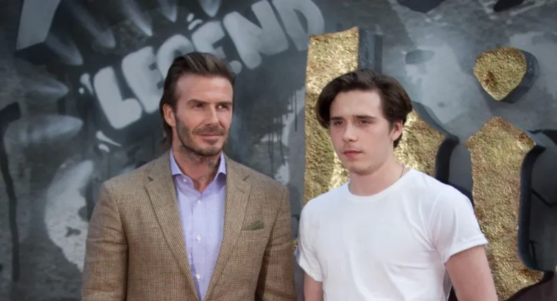 هل انتهت العلاقة بين بروكلين بيكهام ووالديه؟ حفل رأس السنة يكشف الحقيقة