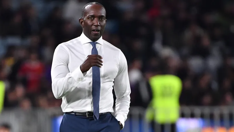 نجم مانشستر يونايتد الأسبق: الأهلي الأقرب للتتويج بدوري روشن السعودي (فيديو)