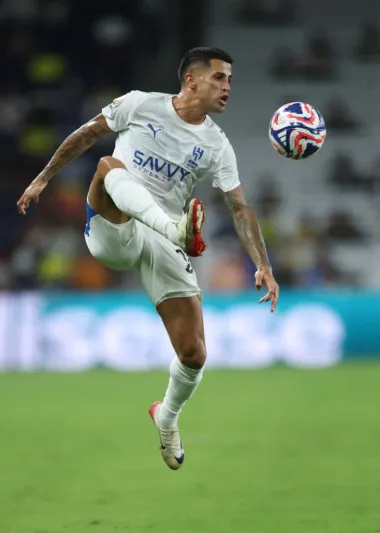 برشلونة يقترب من حسم صفقة كانسيلو وديكو يطمئن جماهير شتيغن