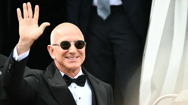 من مرآب صغير إلى مليارات.. كم تبلغ ثروة جيف بيزوس في عيد ميلاده الـ62؟