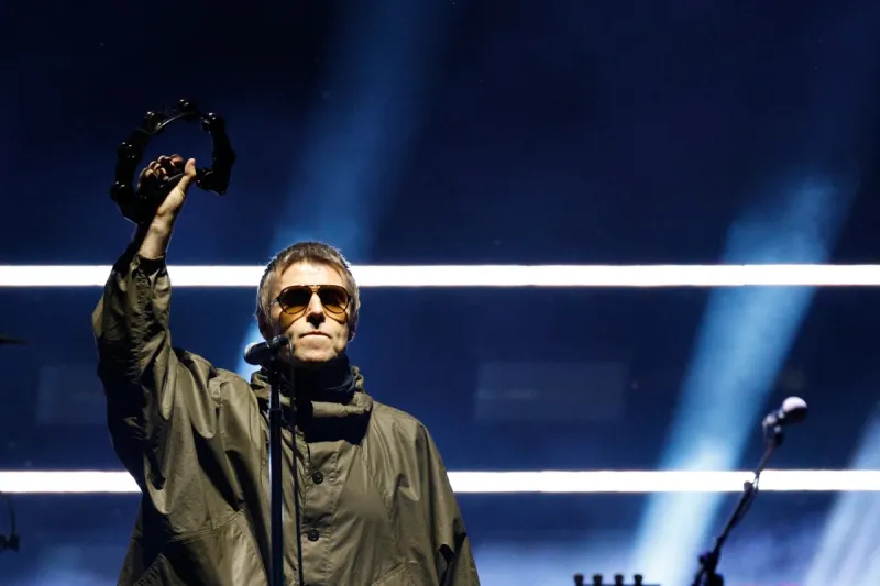 ليام غالاغير يشتري قصر توني أدامز بـ4.2 مليون إسترليني.. ماذا قال لجيرانه؟