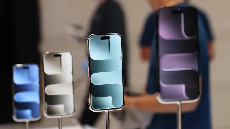 اثنان من ميزات iPhone 17 Pro قد تُضاف إلى iPhone Air 2.. ما هما؟