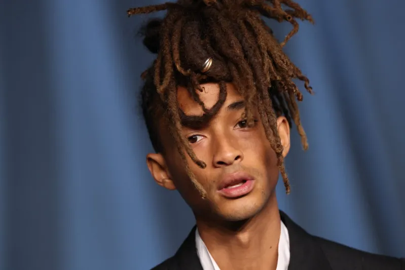 بعد انتقاده.. هذا ما فعله جادن سميث في لوبوتان للرجال من باريس؟ (فيديو)