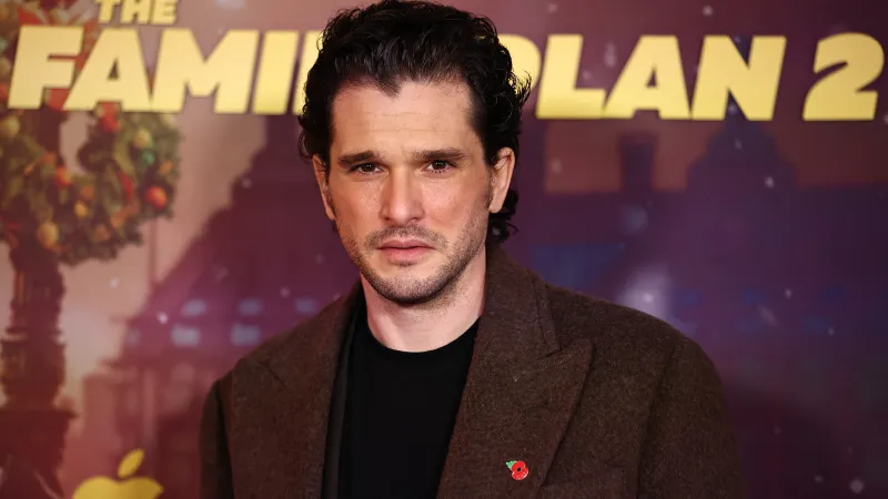 جون سنو يواجه الجماهير الغاضبة.. هل يعود "صراع العروش" من جديد؟