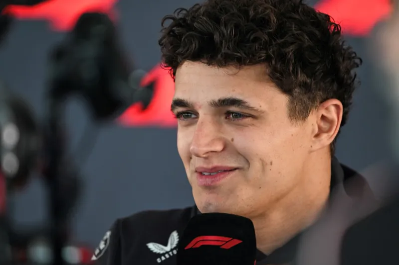 لاندو نوريس يتحدث عن انعدام الثقة بنفسه في الماضي.. ماذا قال؟