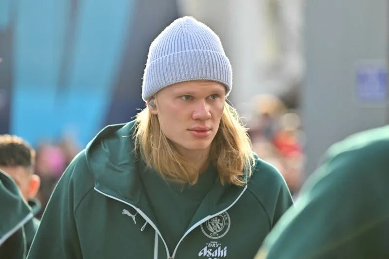 من ملاعب مانشستر سيتي إلى ملاعب الغولف: هالاند يشارك إجازته الفاخرة (فيديو)