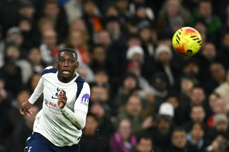 تفاصيل الحالة الصحية لـ"كولو مواني" بعد تعرض سيارته الفيراري لحادث أليم