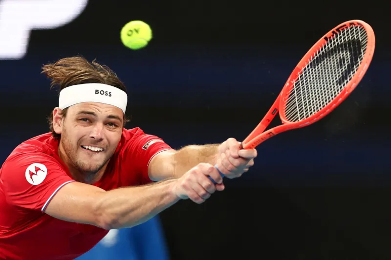 تايلور فريتز وماتيو بيريتيني يرتديان أطقم Boss في بطولة أستراليا المفتوحة