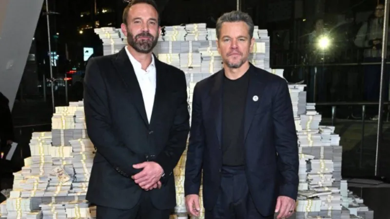 بن أفليك يكشف كيف أفلس هو ومات ديمون بعد أول نجاح لهما في هوليوود