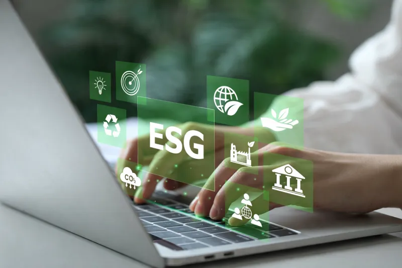 معايير ESG: حجر الزاوية في بناء استراتيجيات الاستدامة وضمان نجاح المشاريع