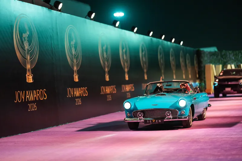 السيارات الكلاسيكية تتألّق في الرياض: أيقونات خطفت الأضواء في Joy Awards 2026