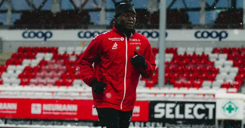 الأهلي السعودي يقدّم عرضًا رسميًا لضم موهبة شابة من "ترومسو".. كم تبلغ قيمة العرض؟