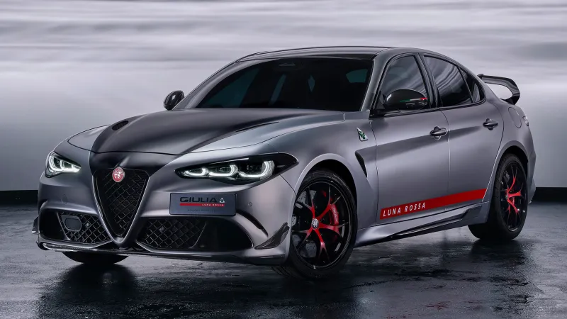 بـ 10 نسخ فقط.. ألفا روميو تُبهر بروكسل بـ "وحش" بقوة 520 حصانًا (فيديو)