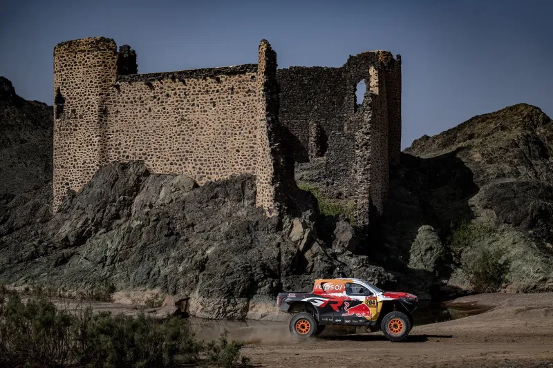 مفاجآت داكار 2026: إكستروم يتألق وسباق الصدارة يزداد احتدامًا