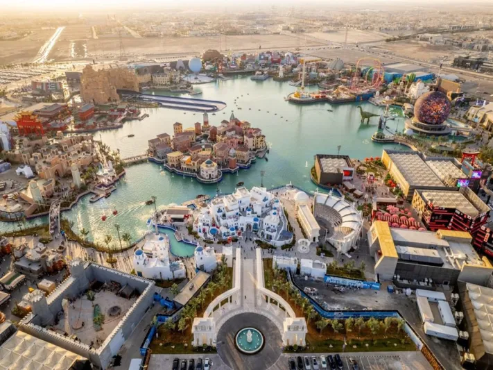 بوليفارد وورلد يفتتح منطقة المكسيك بالرقصات الشعبية(فيديو)