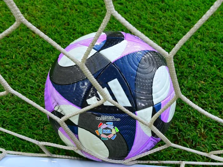 الاتحاد السعودي يعلن حكام مباريات الجولة 15 من دوري روشن