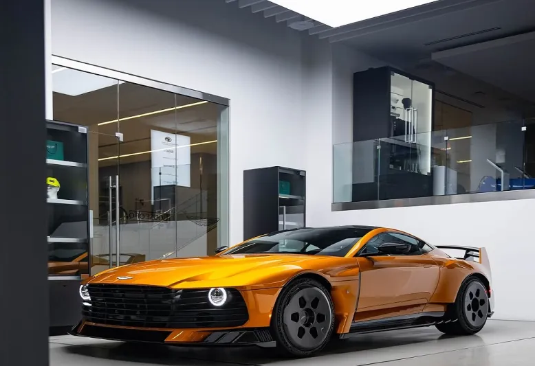 أستون مارتن Valiant تستحوذ على اهتمام الجمهور بتورنتو الكندية.. تعرّف على السبب