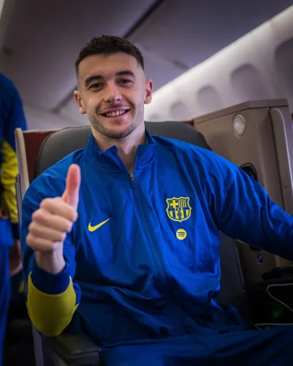 بعثة برشلونة تصل جدة استعدادًا لكأس السوبر الإسباني (فيديو)