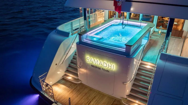 مشروع تطوير شامل: جولة داخل يخت Samadhi بعد تجديد فاخر من فيدشيب 