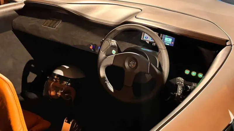 Longbow Speedster.. كم يبلغ سعر أخف سيارة كهربائية في العالم؟