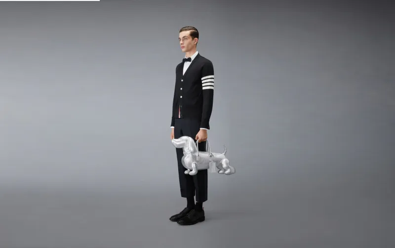 إكسسوارات تثير الجدل: قطع فاخرة لا يفهمها الجميع