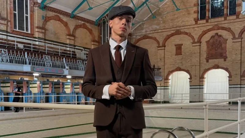 بقيمة 265 ألف دولار.. ساعة سنترال سي تخطف الأضواء في لقائه بنجل رونالدو