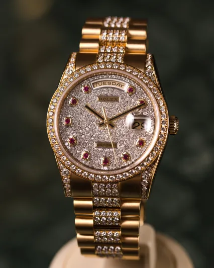 Rolex Day-Date 36.. الفخامة المعاصرة تلتقي الحرفية الكلاسيكية (فيديو)