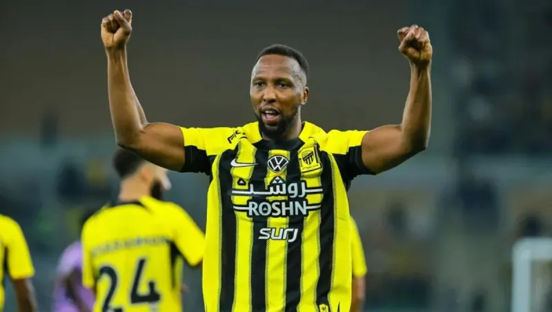 الاتحاد يمدد عقد حسن كادش لعامين إضافيين.. النمر يبقى