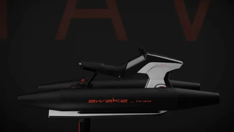 دراجة Navi المائية تحلق فوق الأمواج.. ثورة تقنية بتوقيع Awake