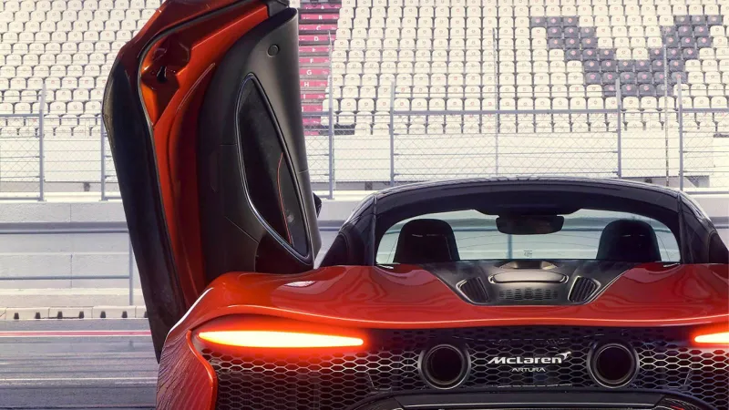ابتكار هجين عالي الأداء.. McLaren Artura تجمع بين وضع القيادة الصامت والقوة اللحظية