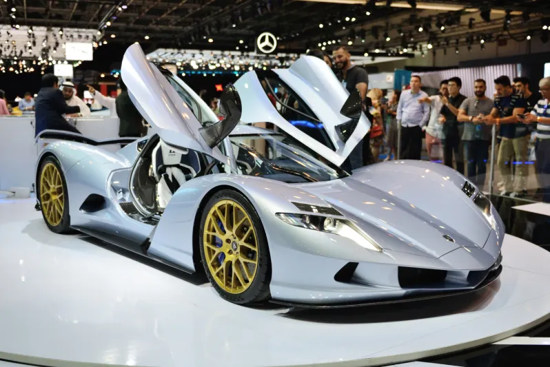 هل قيادة السيارات الكهربائية آمنة صحيًا؟ دراسة حديثة تجيب