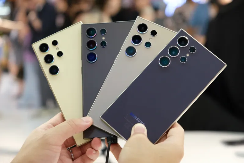 سامسونغ تصدر تحديثات هامة لهواتف Galaxy.. احذر ألا تحدّث هاتفك