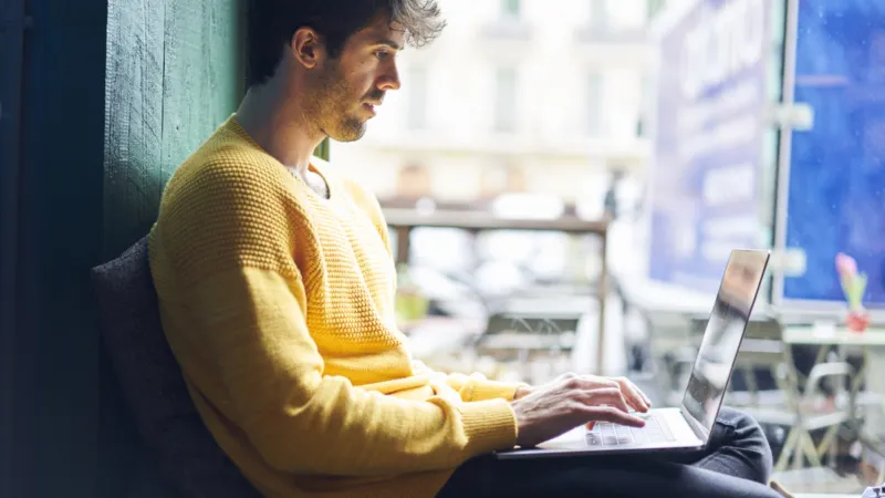 هل يكفي المشي القصير أثناء العمل لتغيير حياتك الصحية؟ دراسة تجيب