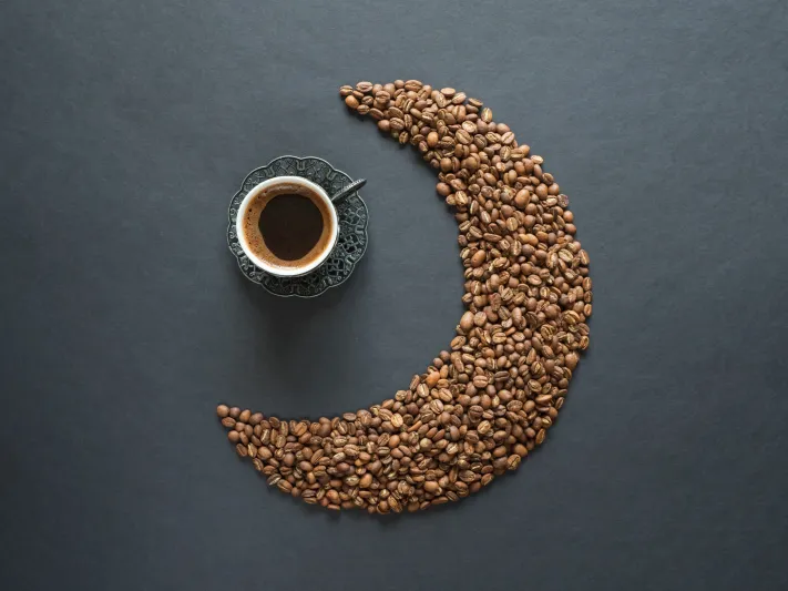القهوة في رمضان: هل تزيد الجفاف أم تعزّز الترطيب؟