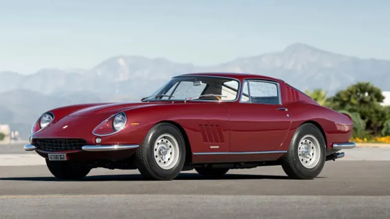 سيارة Ferrari 275 GTB/4 النادرة للبيع بمزاد بالم بيتش.. هل تتخطى 3.6 مليون دولار؟