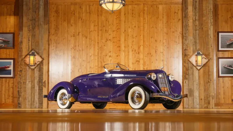 سيارة Auburn 851 الأسطورية تعود للمزاد في ميامي بهذا السعر