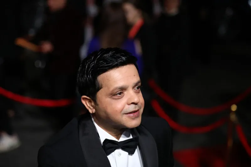 محمد هنيدي يرد على شائعات وفاته (فيديو)