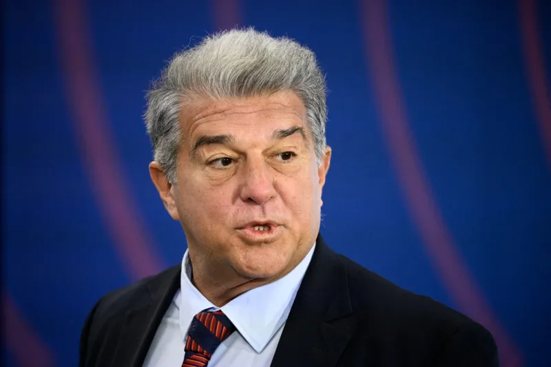 خوان لابورتا يستقيل رسميًا من برشلونة.. لماذا قد يعود بعد 3 أشهر ونصف؟