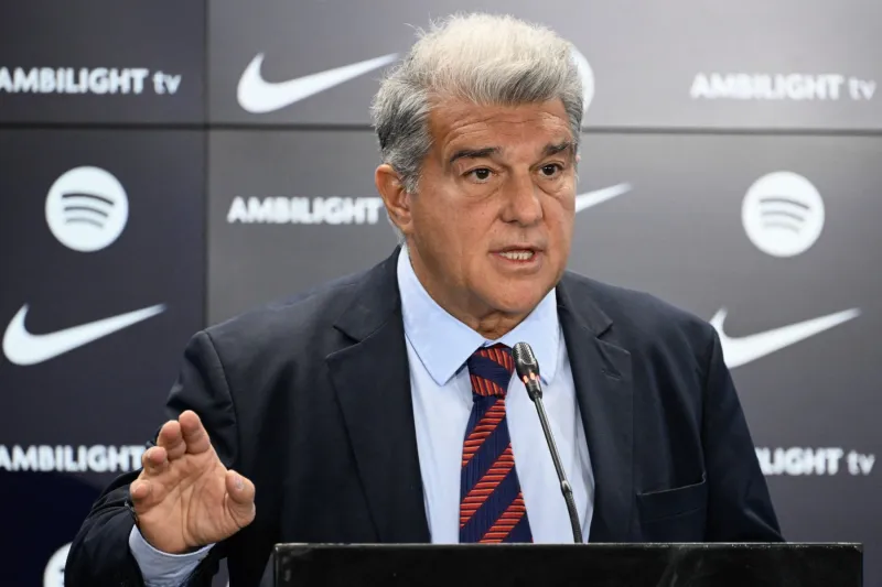 لابورتا يكشف أصعب قراراته.. ولماذا انسحب برشلونة من السوبرليغ؟