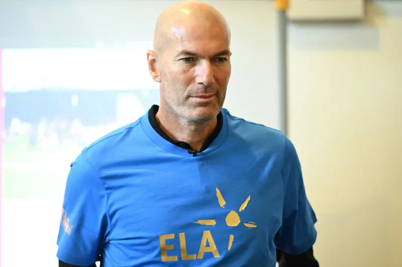 بعد تعيينه مدربًا لفرنسا.. كم تبلغ ثروة زين الدين زيدان الضخمة؟