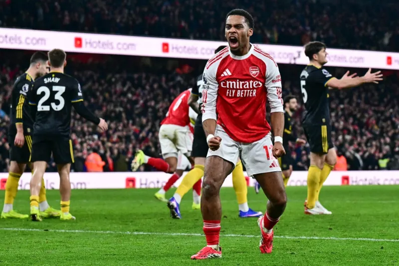 التشكيلة المتوقعة لقمة مانشستر يونايتد وفولهام.. هل يواصل كاريك مفاجآته؟