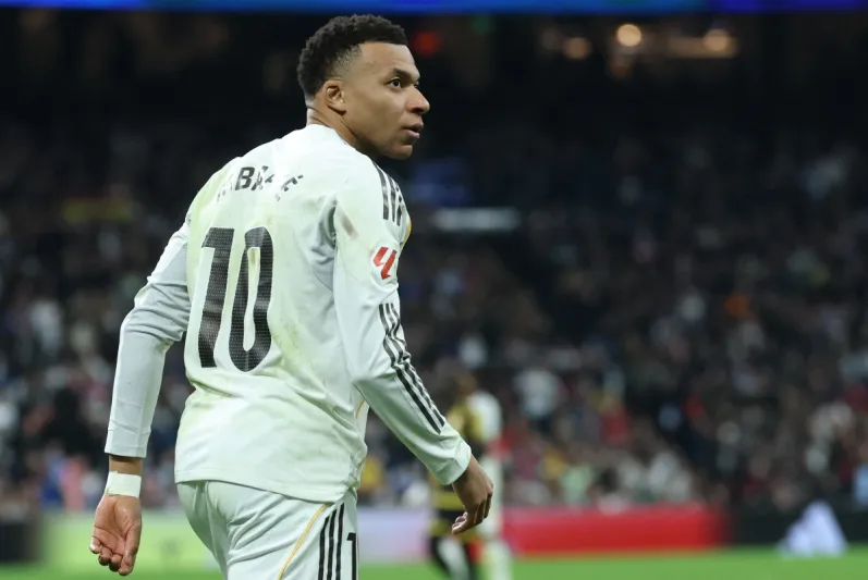 فينيسيوس جونيور "مهندس" صفقات ريال مدريد.. كيف مهد طريق مبابي؟