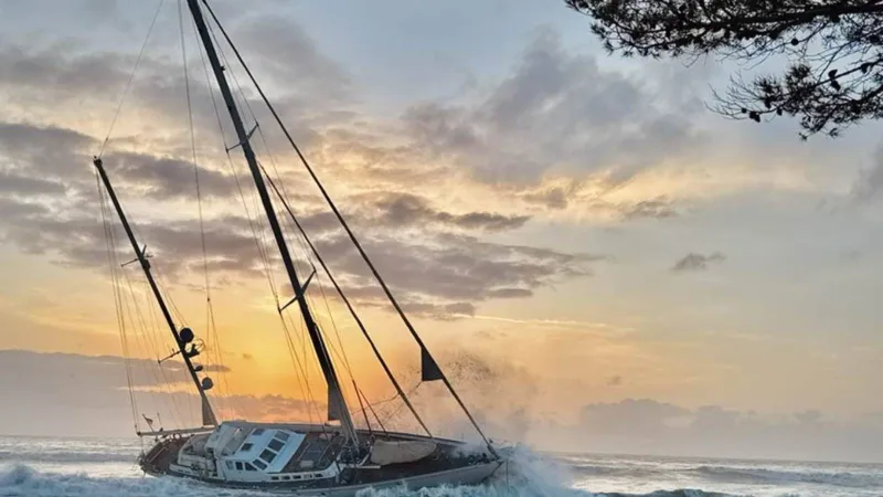 لغز بيع يخت أكوا بدولار واحد! كارثة بيئية وفخ مالي يتربص بالمشترين!