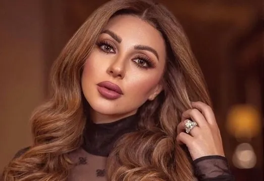 إطلالة مفاجئة من ميريام فارس في حفلها الأخير بالرياض (فيديو)