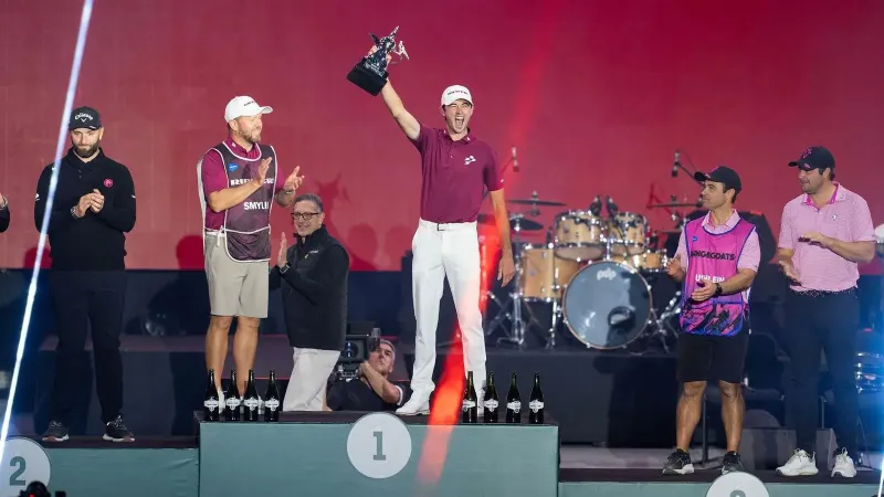 بداية قوية لموسم  LIV Golf.. سمايلي يتوج بلقب الرياض 2026 (فيديو)