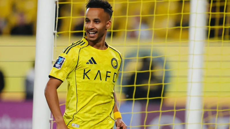 النصر يفاجئ منافسيه ويمدد عقد عبدالرحمن غريب.. تعرف على تفاصيل الضربة! (فيديو)