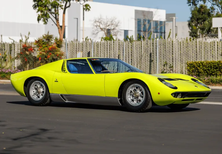 تحفة كلاسيكية من لامبورغيني.. 1969 Miura P400S تُعرض للبيع بهذا السعر
