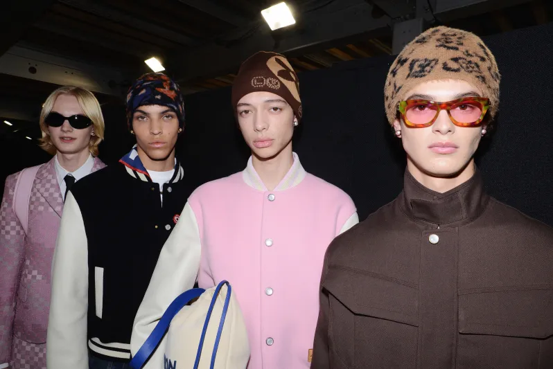 بين الحاجة والموضة.. النظارات رفيقة كل المواسم  