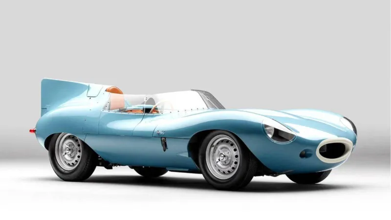Jaguar D-Type نسخة "الاستمرارية" تعود للظهور في بريطانيا.. كم يبلغ سعرها؟