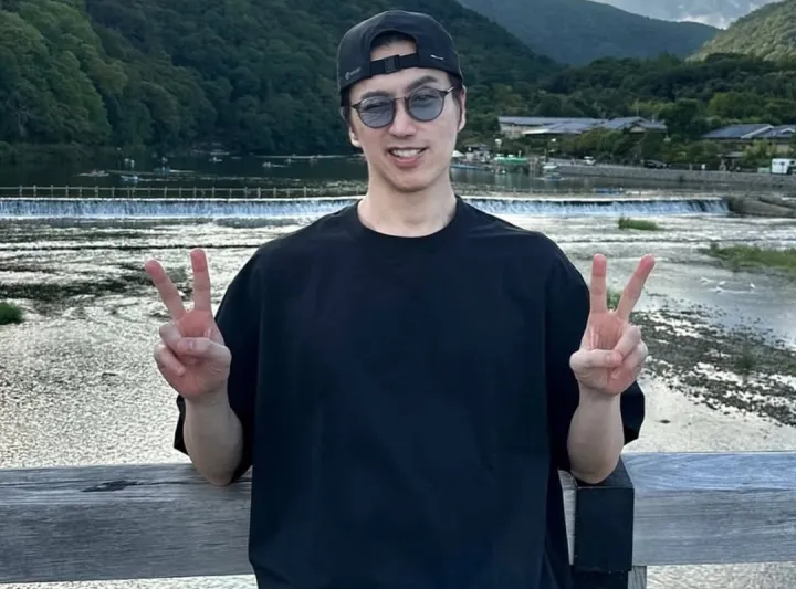 كيف يبدو تشواندو تان أصغر بعقود في سن الـ59؟ تعرف على أسرار لياقته البدنية